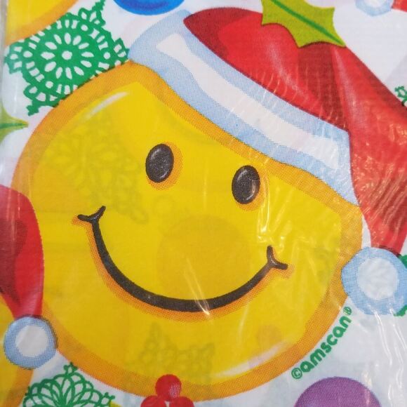 Table Cover Vintage Sealed Christmas Smile Faces with Santa Hats Tablecloth - Picture 11 of 12